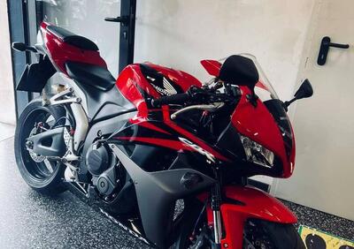 Honda CBR 600 RR (2007 - 08) - Annuncio 9984338