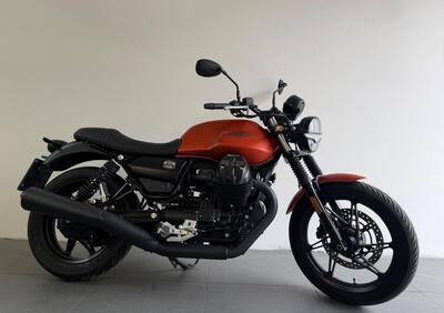 Moto Guzzi V7 Stone (2021 - 24) - Annuncio 9986027