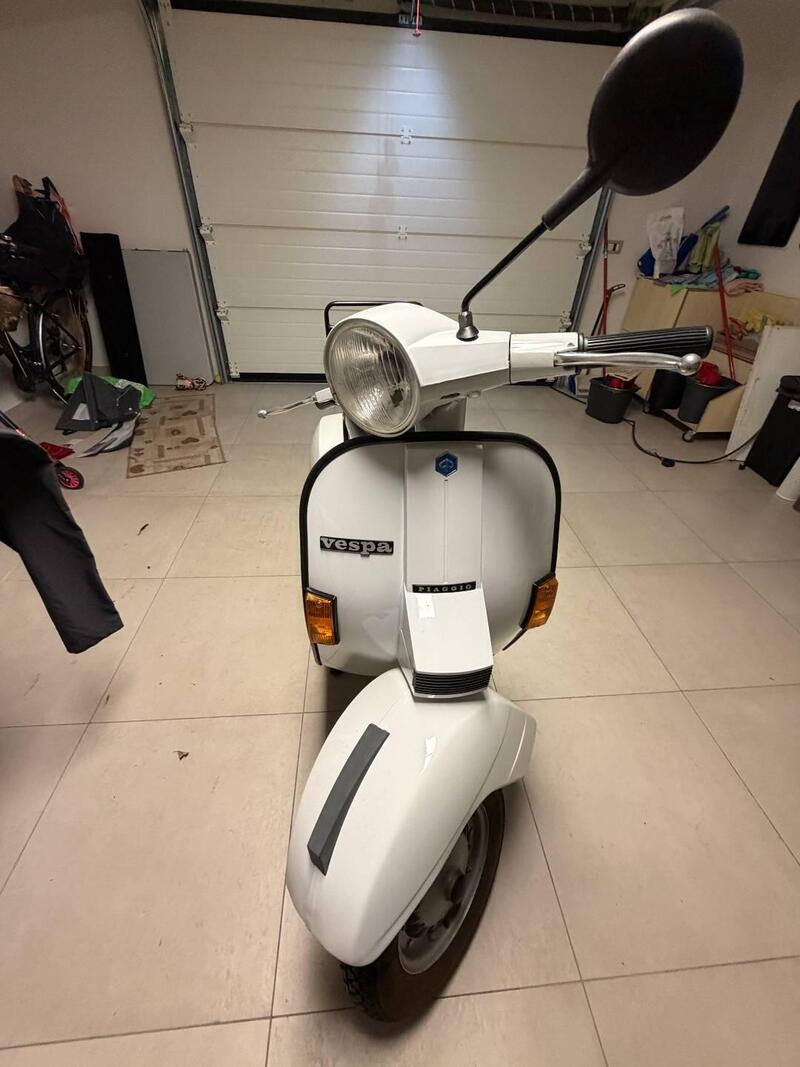 Piaggio Vespa PX 125 Elestart serie arcobaleno (5)