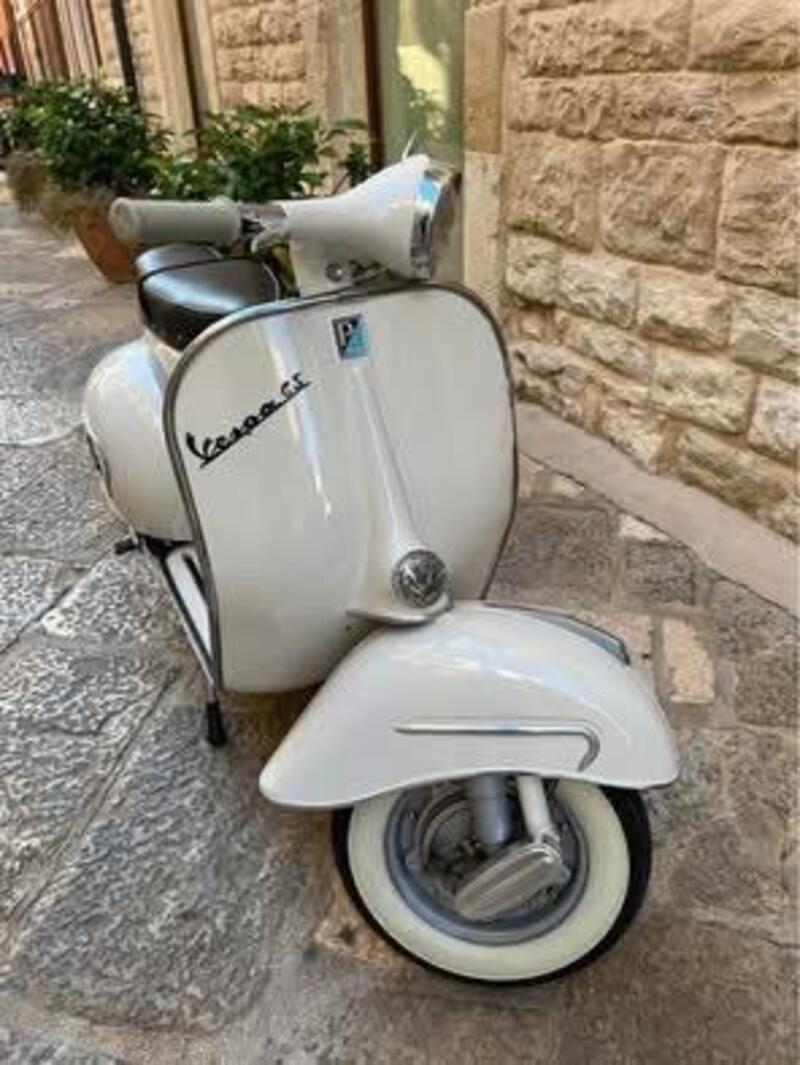 Piaggio Vespa GS 160 VSB1 (9)