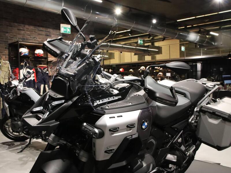 Bmw R 1300 GS Adventure Triple Black (2025 - 26) (3)