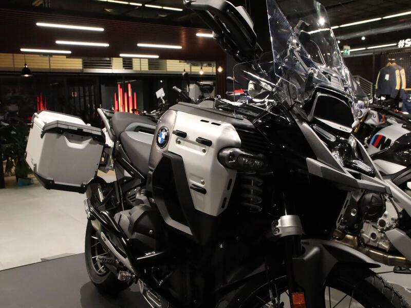 Bmw R 1300 GS Adventure Triple Black (2025 - 26) (5)