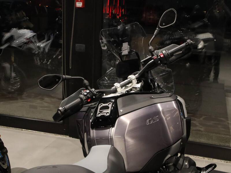 Bmw R 1300 GS Adventure Triple Black (2025 - 26) (6)