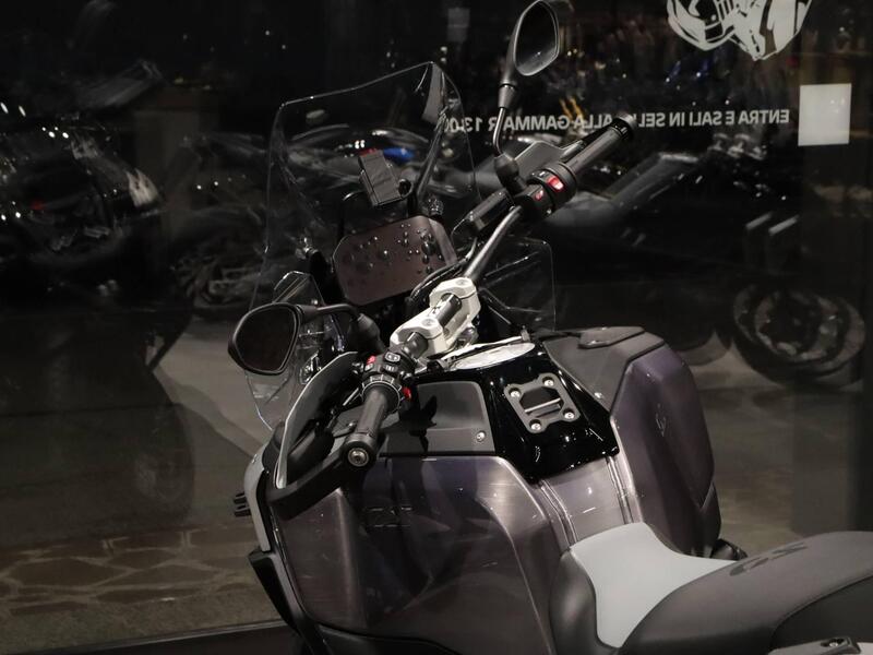 Bmw R 1300 GS Adventure Triple Black (2025 - 26) (7)