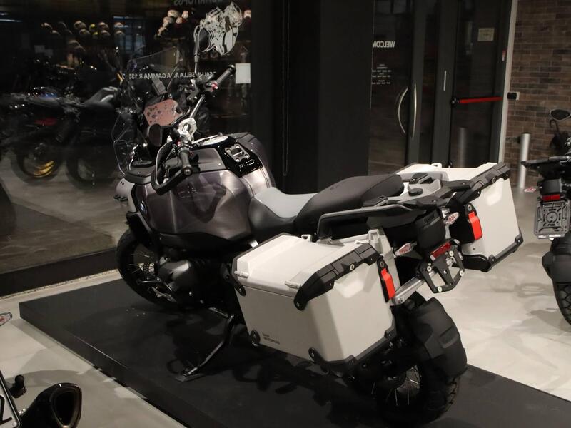 Bmw R 1300 GS Adventure Triple Black (2025 - 26) (9)