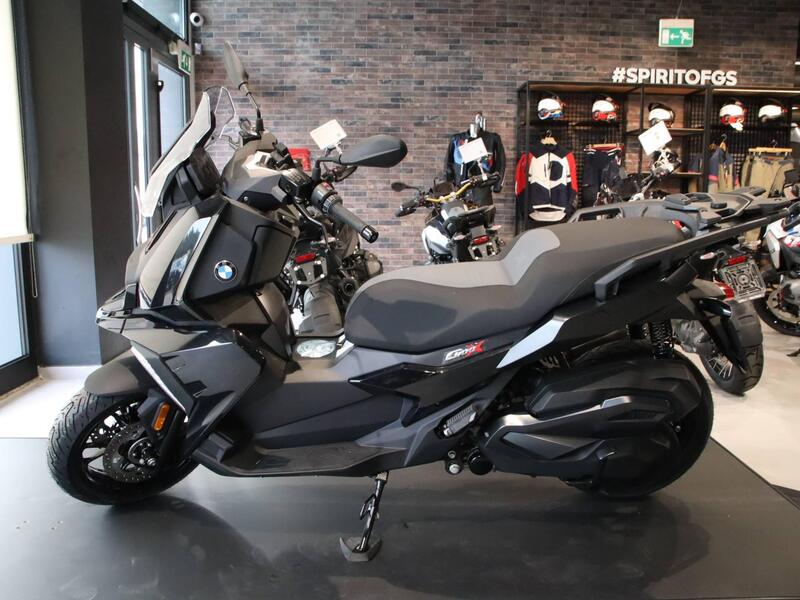 Bmw C 400 X (2025 - 26) (2)
