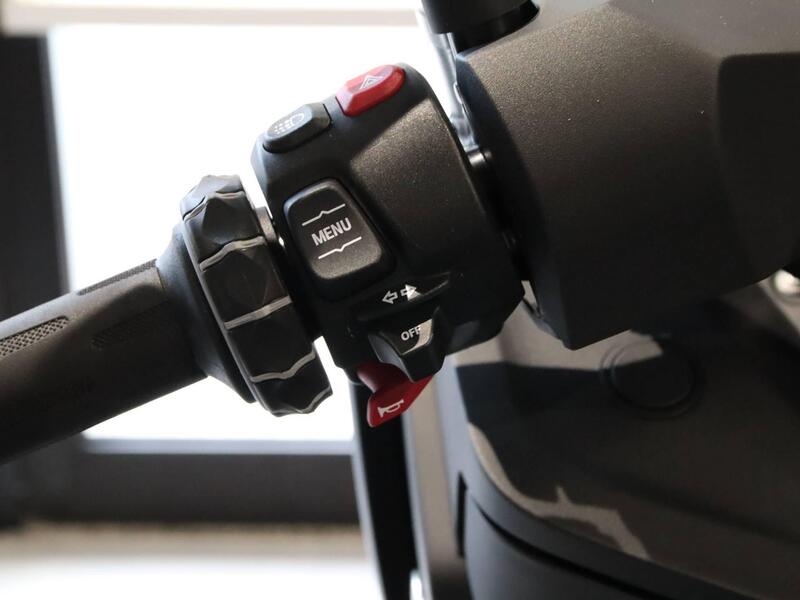 Bmw C 400 X (2025 - 26) (8)