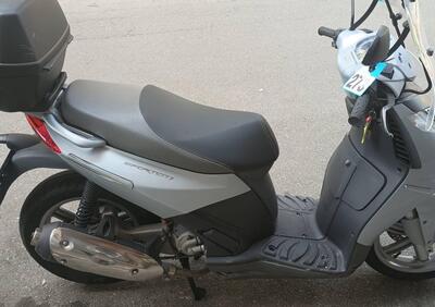 Aprilia Sportcity Cube 125 (2008 - 13) - Annuncio 9991131