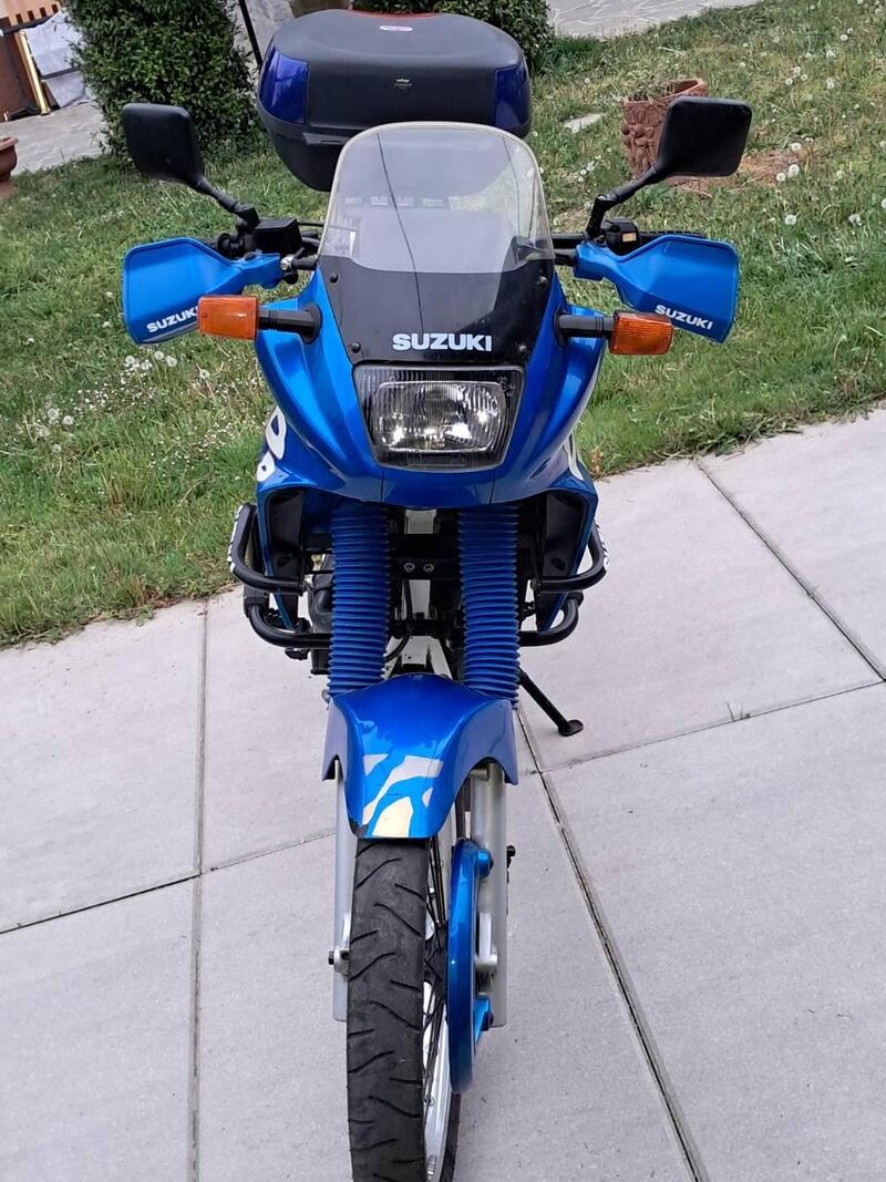 Suzuki DR 650 SR (3)