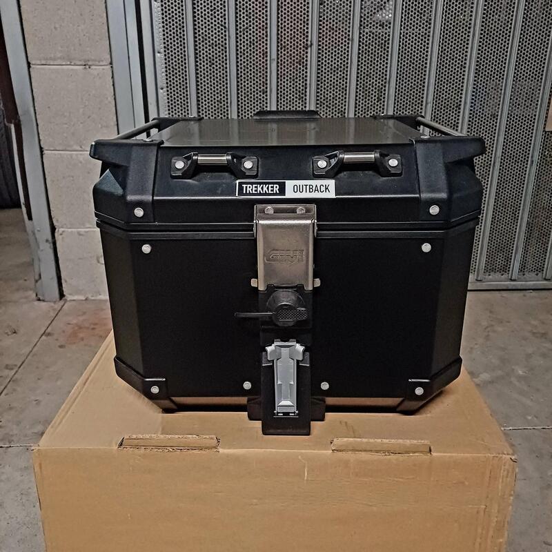 Bauletto GIVI Trekker Outback 42 litri + optional