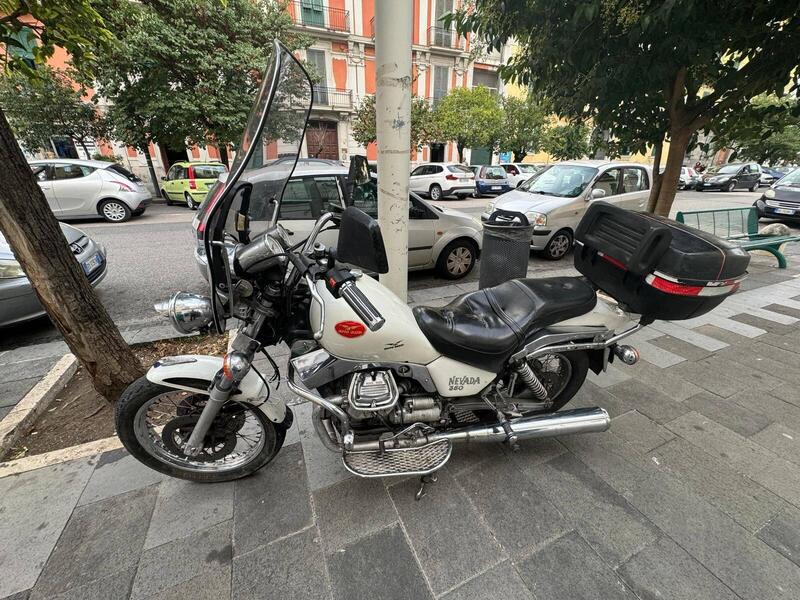 Moto Guzzi Nevada (5)