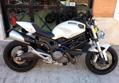 Ducati Monster 696 Plus (2007 - 14) - Annuncio 9993124