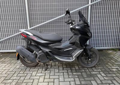 Aprilia SR GT 125 (2022 - 24) - Annuncio 9993167