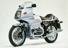BMW Motorrad brinda ai 50 anni della RS: la pioniera delle sport tourer