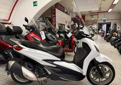 Piaggio Beverly 300 Hpe (2021) - Annuncio 9994657