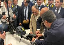 Il ministro Salvini: “Casco, targa e assicurazione per i monopattini. Per il bene di tutti”