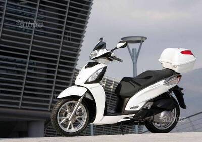 Kymco People 300i GT ABS (2010 - 17) - Annuncio 6564953